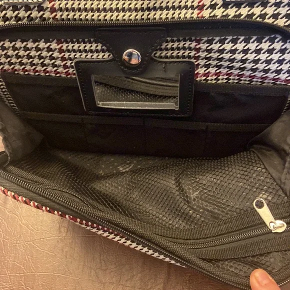 London fog Andover Bag - Picture 4 of 10